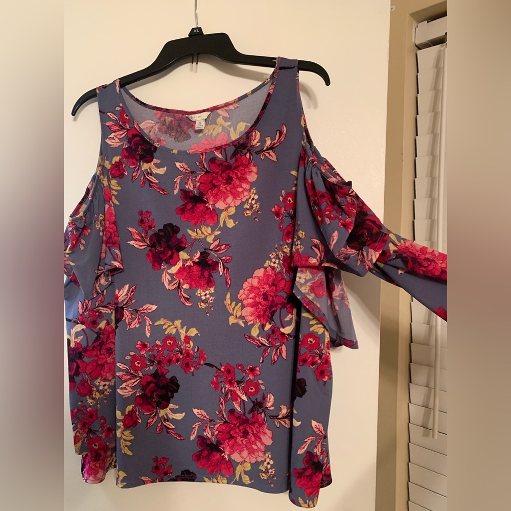Cato Dusty Blue Floral Cold Shoulder Blouse Size XL X-Large Spring Fall